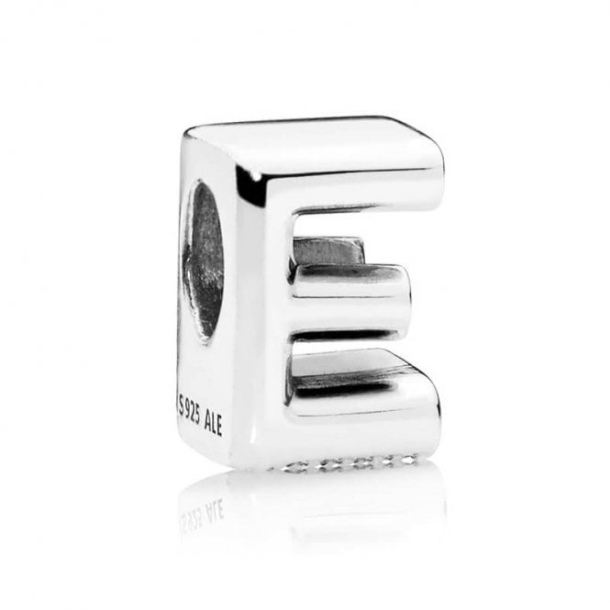 Letter E Charms Pandora Türkiye